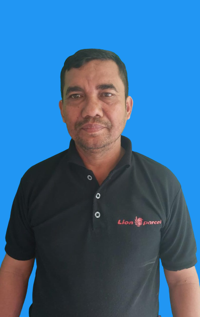 <center>Penjaga Sekolah<br>Zainuddin</center>